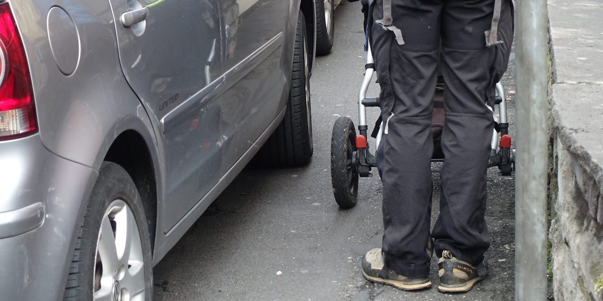 Mit dem Kinderwagen durch die Sanderau - Buendnis Verkehrswende jetzt